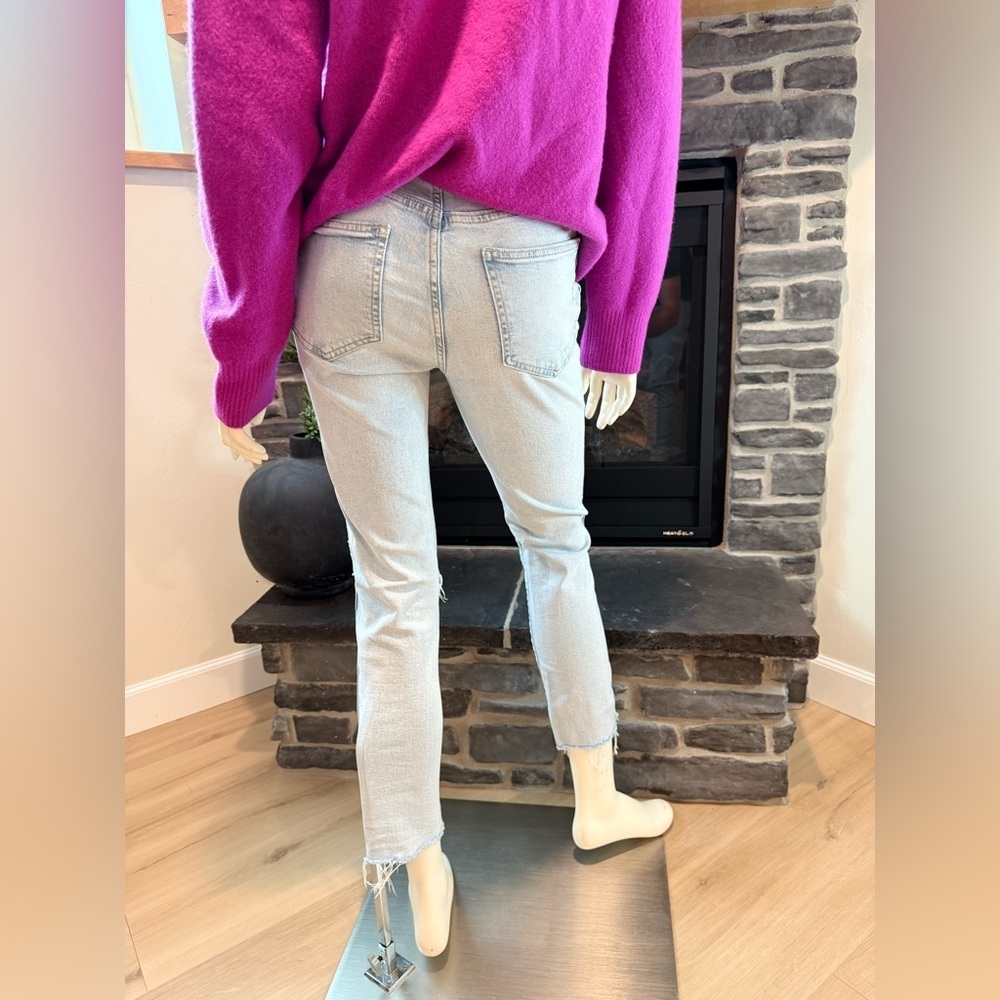 GAP Light Blue Straight Distressed Jeans - Picture 5 of 10
